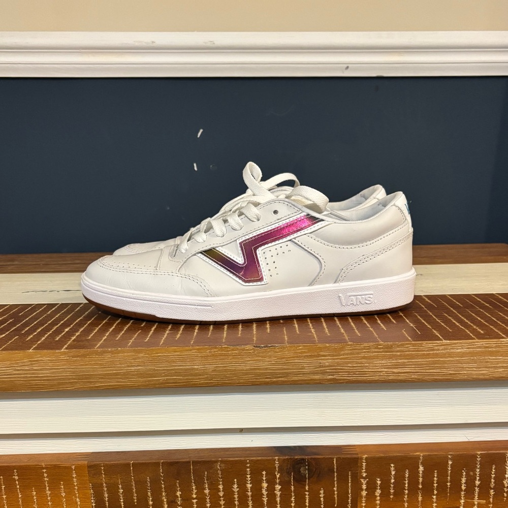 Unisex Vans White Sneakers with Colorful Side Detail, Men’s 9 & Women’s 10.5